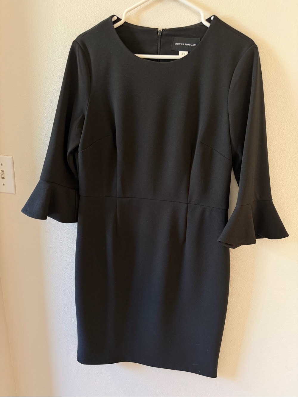 Donna Morgan Black Ruffle-Sleeve Dress, like new! Size 12 - Picture 3 of 5